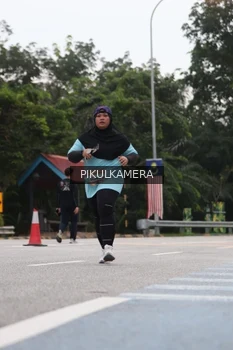 Runner Photo 3872704