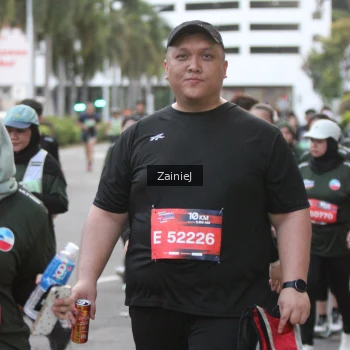 Runner Photo 3872713