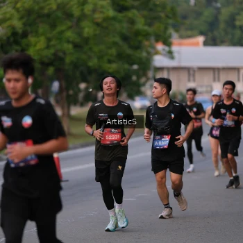 Runner Photo 3872750