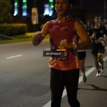 Runner Photo 3872758