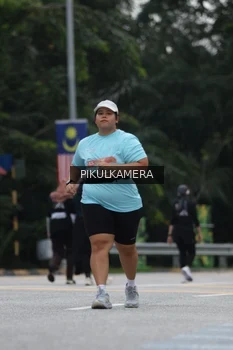Runner Photo 3872785