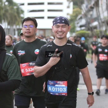 Runner Photo 3872876