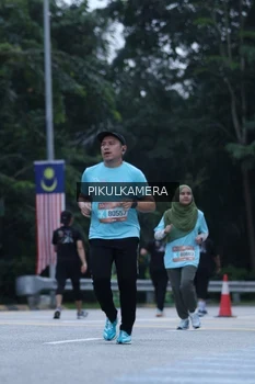 Runner Photo 3873111