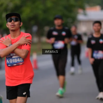 Runner Photo 3873264