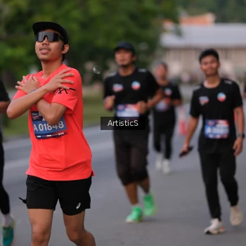 Runner Photo 3873265