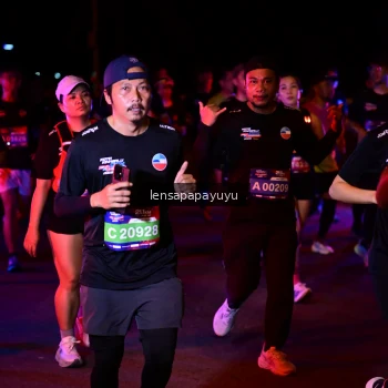 Runner Photo 3873315