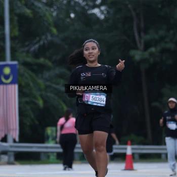 Runner Photo 3873354