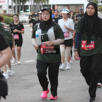 Runner Photo 3873377