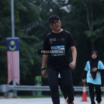Runner Photo 3873480