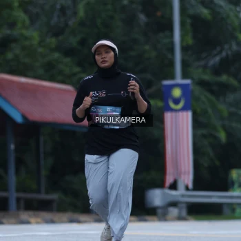 Runner Photo 3873486