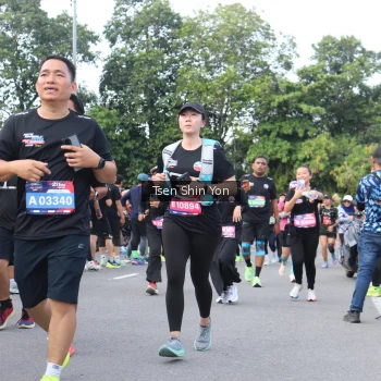 Runner Photo 3873495
