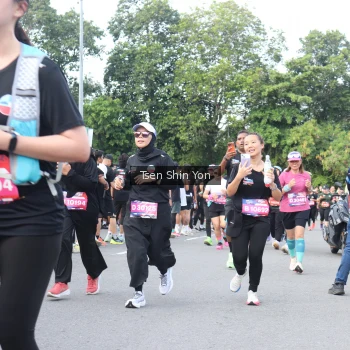 Runner Photo 3873500