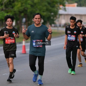 Runner Photo 3873563