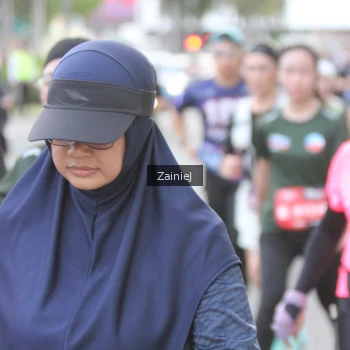 Runner Photo 3873595