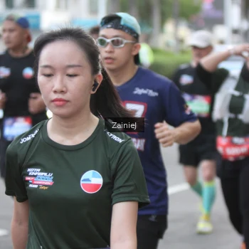 Runner Photo 3873623