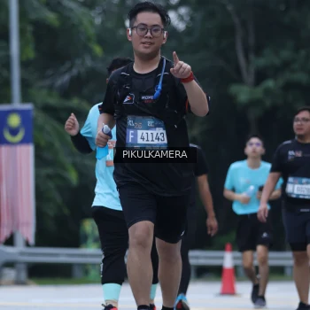 Runner Photo 3873837