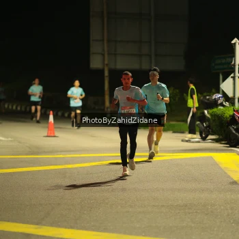 Runner Photo 3873846