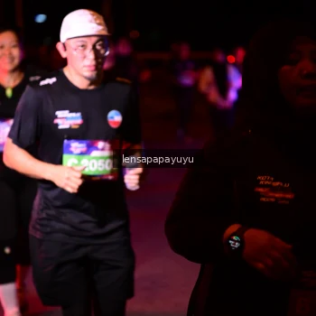 Runner Photo 3873887