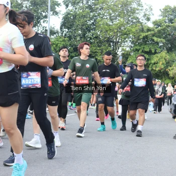 Runner Photo 3873945