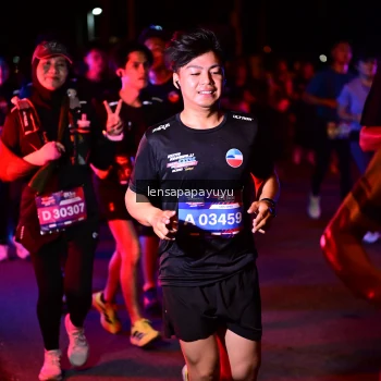 Runner Photo 3874000