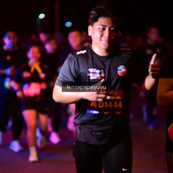 Runner Photo 3874085