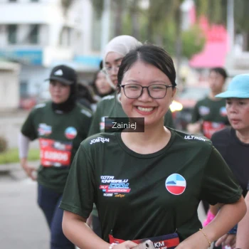 Runner Photo 3874167