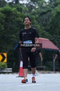 Runner Photo 3874236