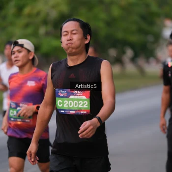 Runner Photo 3874275