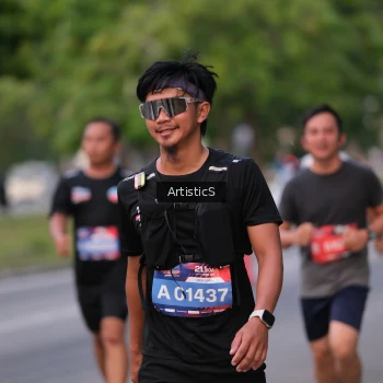 Runner Photo 3874335