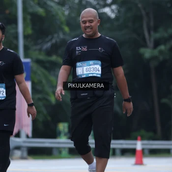 Runner Photo 3874337