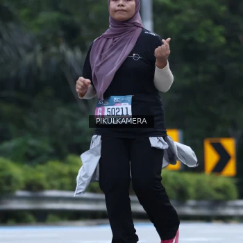 Runner Photo 3874445