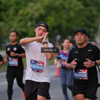 Runner Photo 3874503