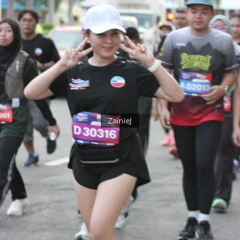 Runner Photo 3874523