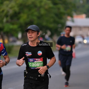 Runner Photo 3874651
