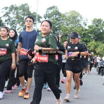 Runner Photo 3874660