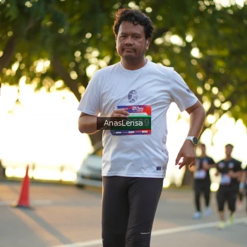 Runner Photo 3874672