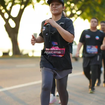 Runner Photo 3874676