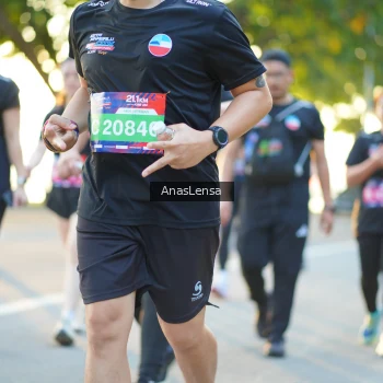 Runner Photo 3874705