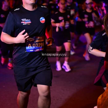 Runner Photo 3874722