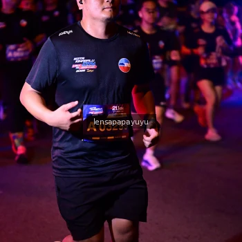 Runner Photo 3874723