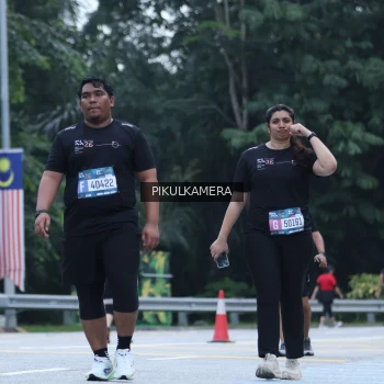 Runner Photo 3874749
