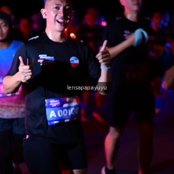 Runner Photo 3874751