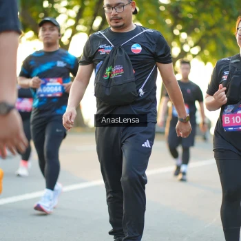 Runner Photo 3874767