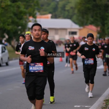 Runner Photo 3874872
