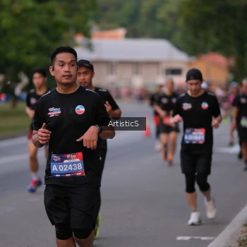 Runner Photo 3874883