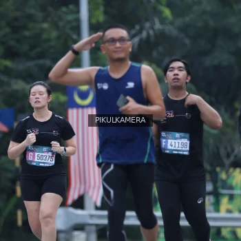 Runner Photo 3874896
