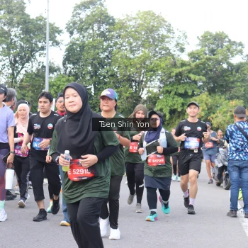 Runner Photo 3874915