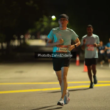 Runner Photo 3874946
