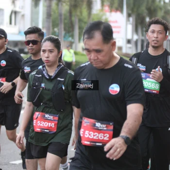 Runner Photo 3874986