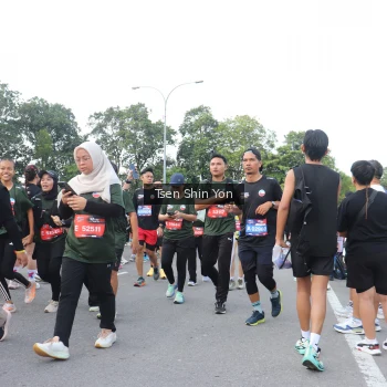 Runner Photo 3875015
